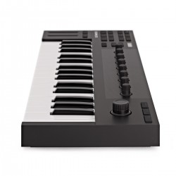 Native Instruments Komplete Kontrol M32