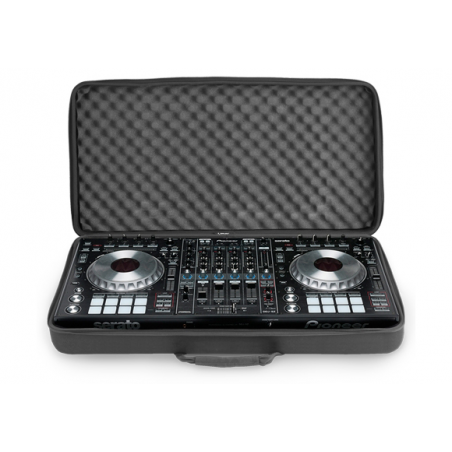 UDG U8304BL Creator Controller Hardcase 2XL Black