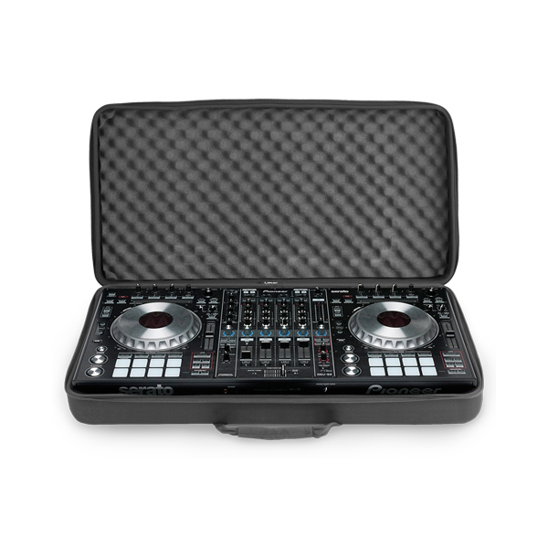 UDG U8304BL Creator Controller Hardcase 2XL Black