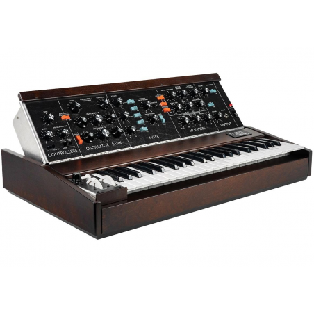 Moog Minimoog Model D (2022 Edition)